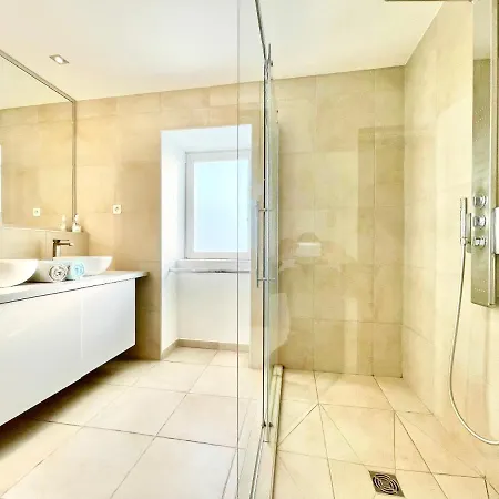 Villa Charmante Maison - Centre-ville